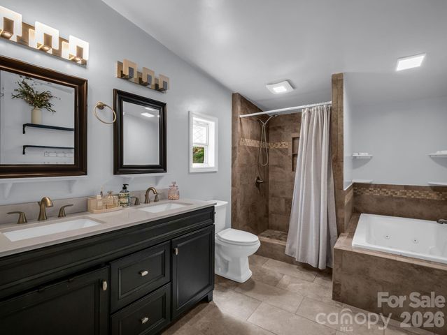 285 Dix Creek No 1 Road, Leicester, NC 28748