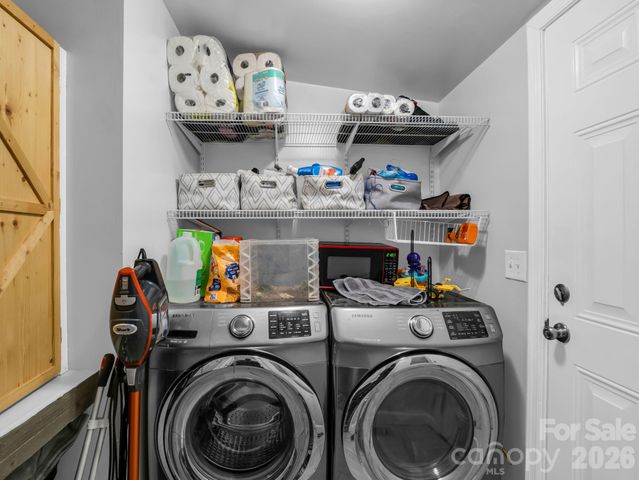285 Dix Creek No 1 Road, Leicester, NC 28748