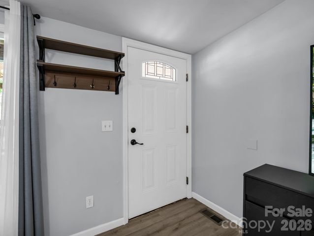 285 Dix Creek No 1 Road, Leicester, NC 28748
