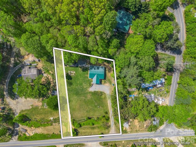 285 Dix Creek No 1 Road, Leicester, NC 28748