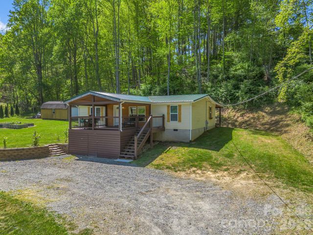 285 Dix Creek No 1 Road, Leicester, NC 28748