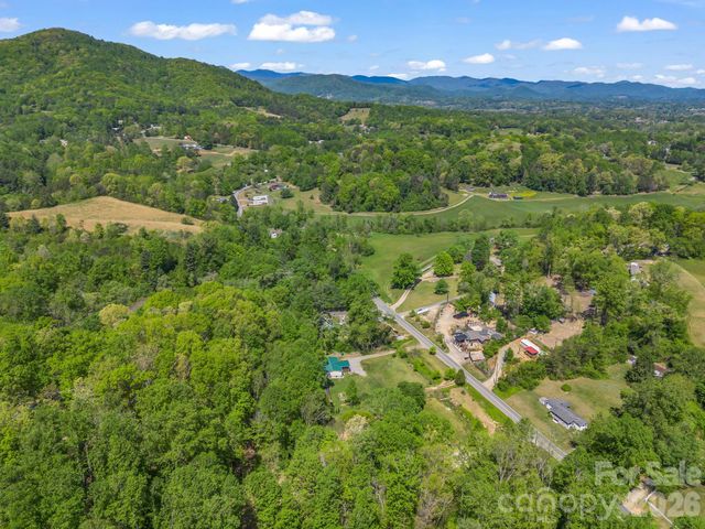 285 Dix Creek No 1 Road, Leicester, NC 28748