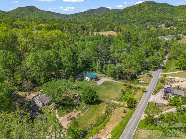 285 Dix Creek No 1 Road, Leicester, NC 28748