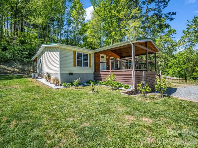 285 Dix Creek No 1 Road, Leicester, NC 28748