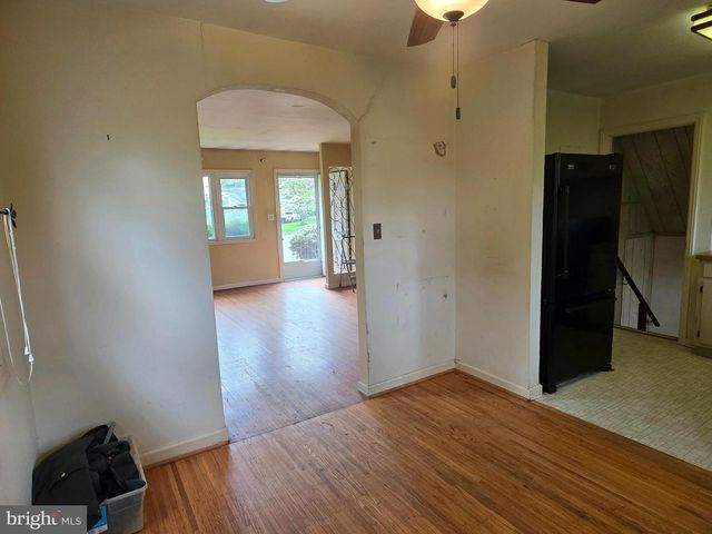 7 WINDSOR PL, Mount Holly, NJ 08060