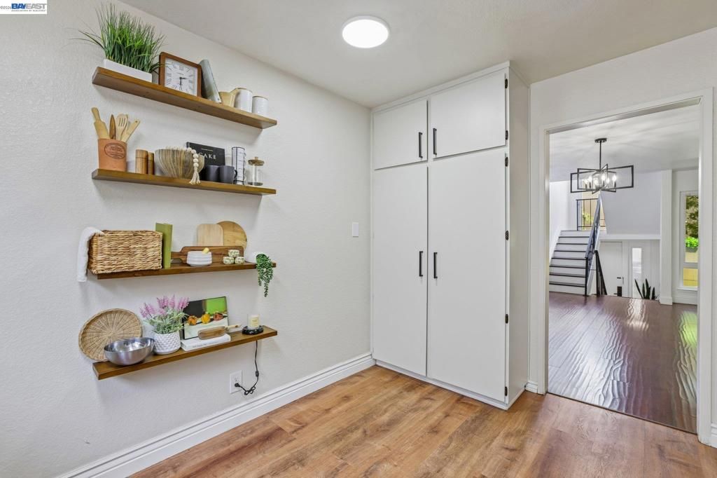 Image 15 of property listing at 2121 Vale Rd 56, San Pablo, CA 94806