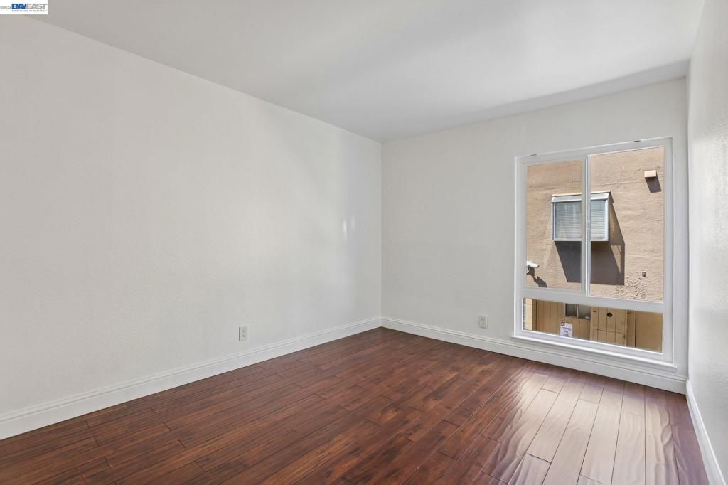 Image 18 of property listing at 2121 Vale Rd 56, San Pablo, CA 94806