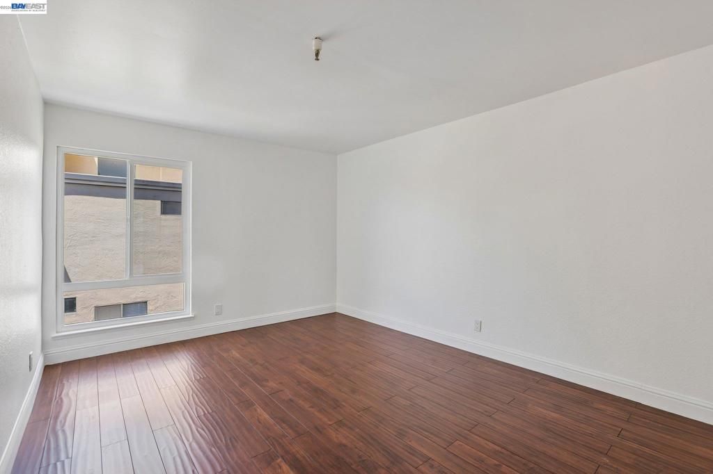 Image 22 of property listing at 2121 Vale Rd 56, San Pablo, CA 94806