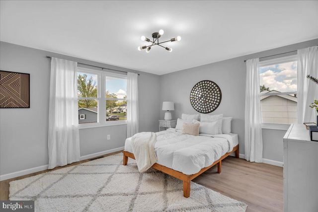 54 GARDENBROOK LN, Willingboro, NJ 08046