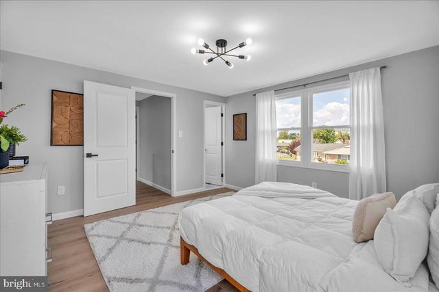 54 GARDENBROOK LN, Willingboro, NJ 08046