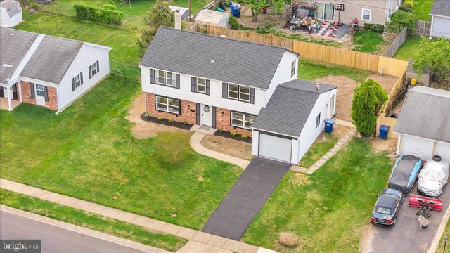 54 GARDENBROOK LN, Willingboro, NJ 08046