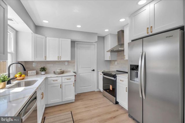 54 GARDENBROOK LN, Willingboro, NJ 08046