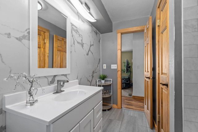 N4907 LOWER ROAD, Shiocton, WI 54170