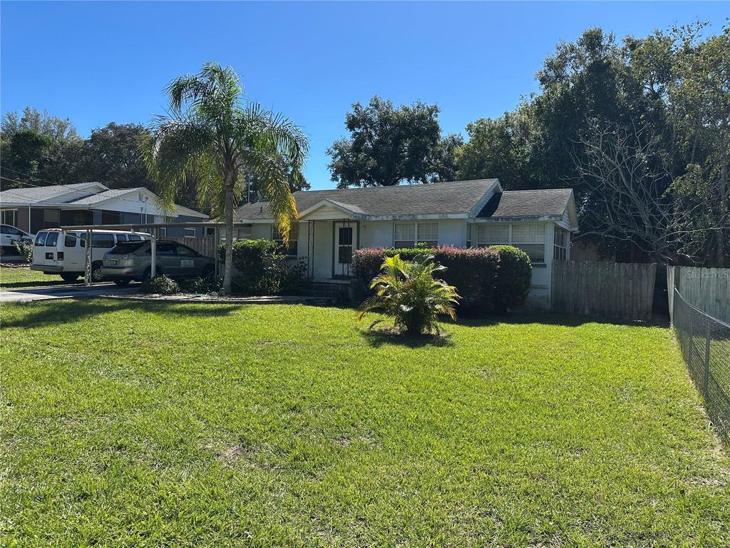 Image 27 of property listing at 131 LUCERNE DRIVE, Debary, FL 32713