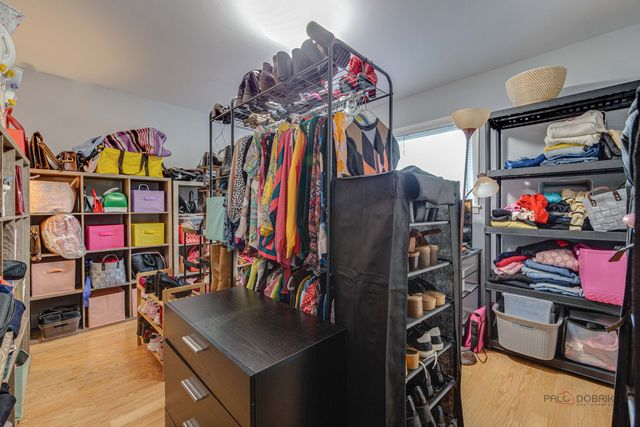 8800 Kostner Terrace, Skokie, IL 60076