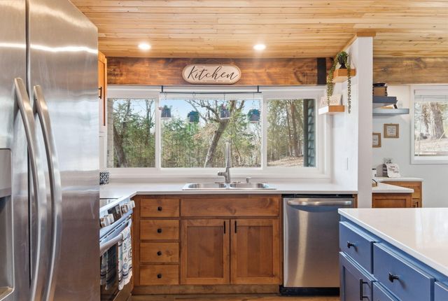 398 Mill Bridge, Lampe, MO 65681