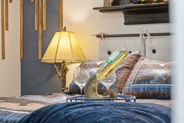 398 Mill Bridge, Lampe, MO 65681