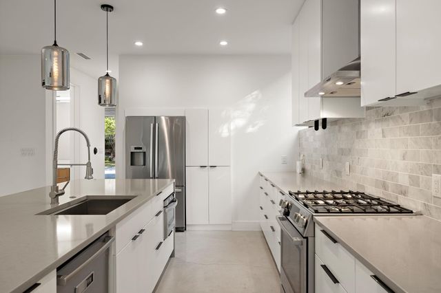 2935 Pannell ST, Austin, TX 78722