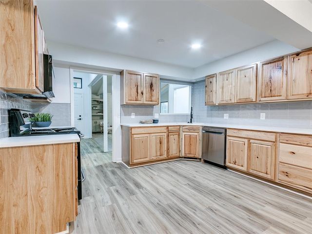 3128 SW 100th Place, Oklahoma City, OK 73159