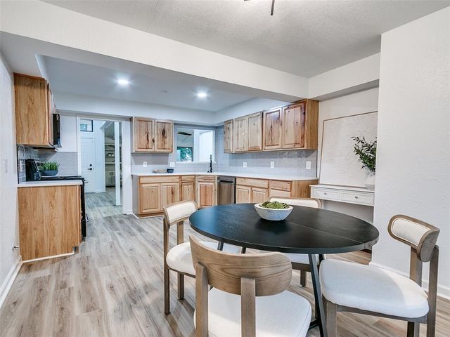 3128 SW 100th Place, Oklahoma City, OK 73159