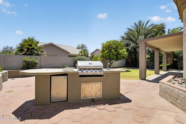 2861 E BROOKS Court, Gilbert, AZ 85296