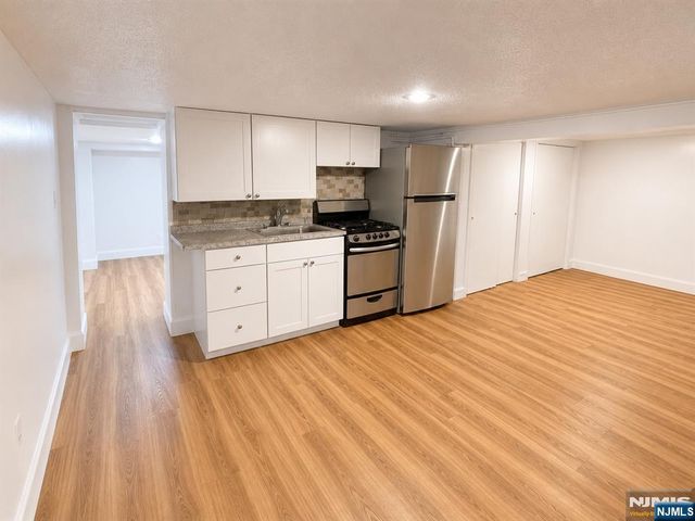 134 70th, Guttenberg, NJ 07093