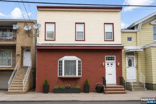 134 70th, Guttenberg, NJ 07093