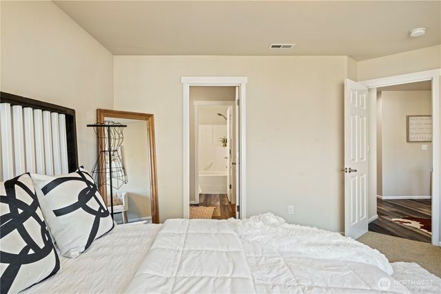 26168 21st Place S, Des Moines, WA 98198