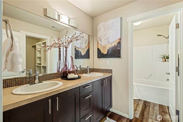 26168 21st Place S, Des Moines, WA 98198