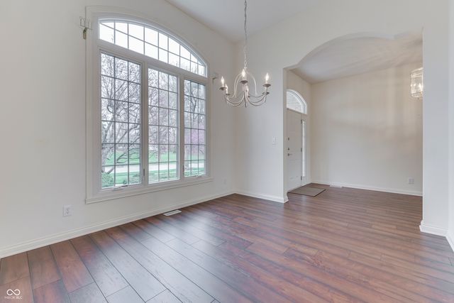 3978 Brockton Manor South Drive, Greenwood, IN 46143