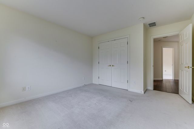 3978 Brockton Manor South Drive, Greenwood, IN 46143