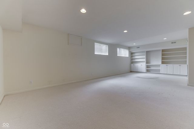 3978 Brockton Manor South Drive, Greenwood, IN 46143