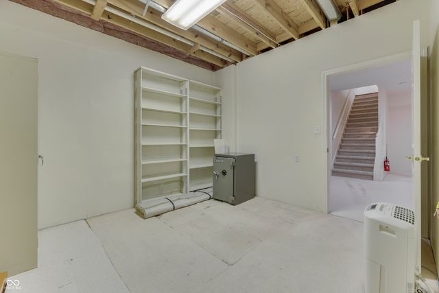 3978 Brockton Manor South Drive, Greenwood, IN 46143