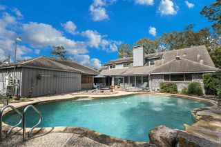 1123 Candlelight Lane, Houston, TX 77018