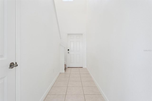 11000 RADIANT SHORE LOOP, San Antonio, FL 33576