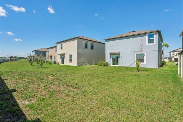 11000 RADIANT SHORE LOOP, San Antonio, FL 33576