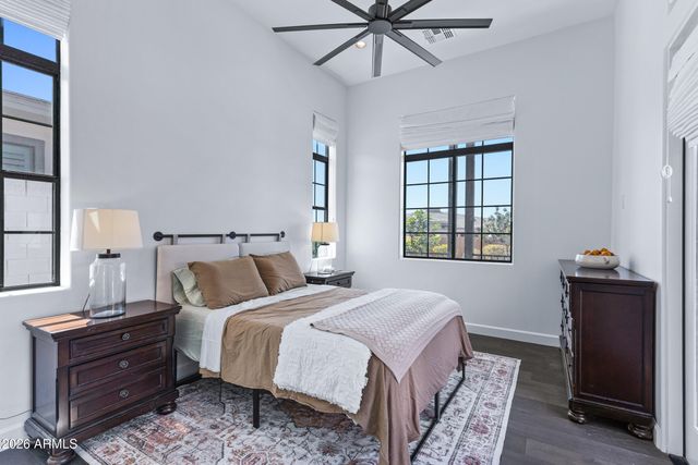 6693 S GIRALDA Avenue, Gilbert, AZ 85298