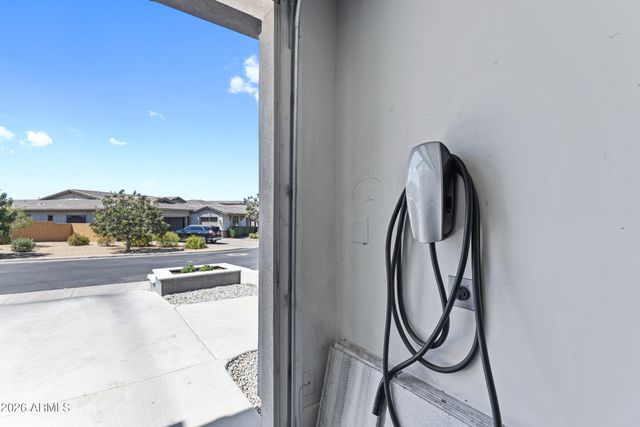 6693 S GIRALDA Avenue, Gilbert, AZ 85298