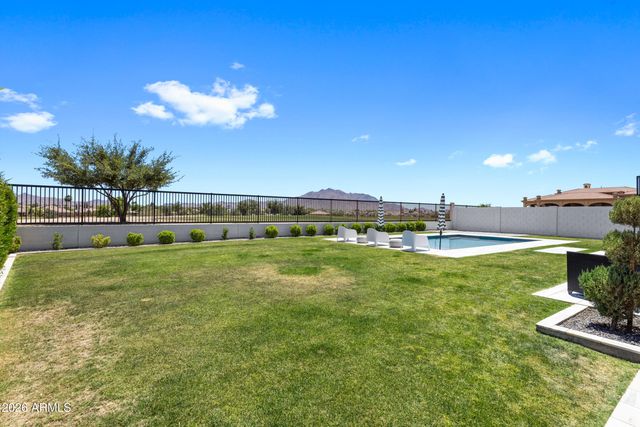 6693 S GIRALDA Avenue, Gilbert, AZ 85298