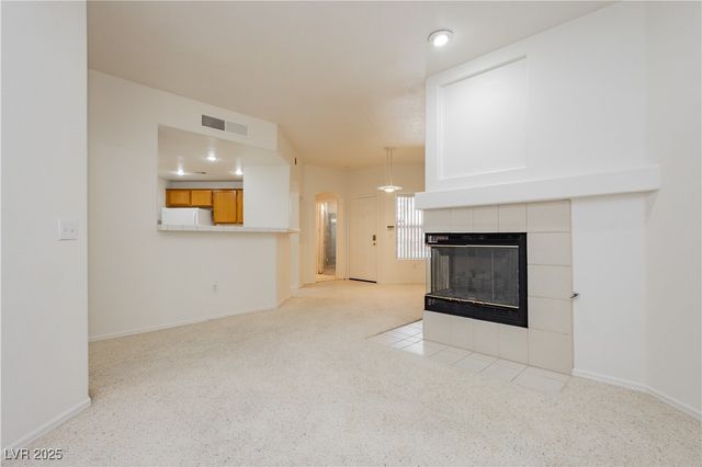 7400 West Flamingo Road 1033, Las Vegas, NV 89147