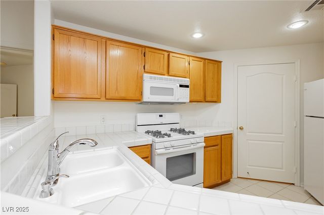 7400 West Flamingo Road 1033, Las Vegas, NV 89147