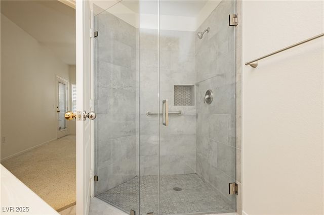 7400 West Flamingo Road 1033, Las Vegas, NV 89147