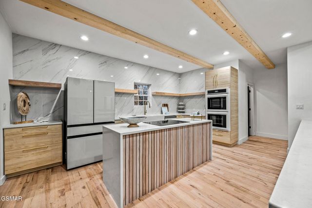 2210 Woodcock Trail, Sevierville, TN 37876