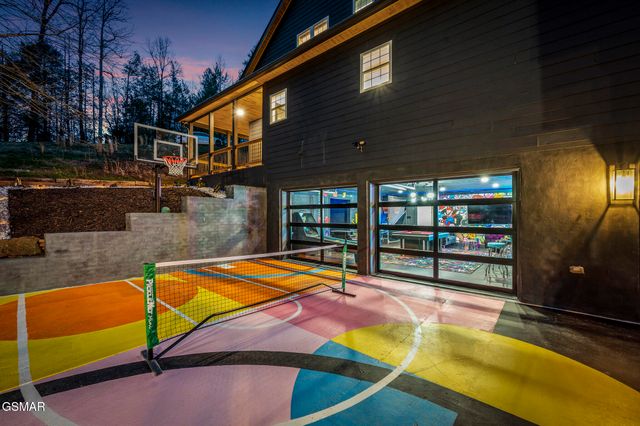 2210 Woodcock Trail, Sevierville, TN 37876