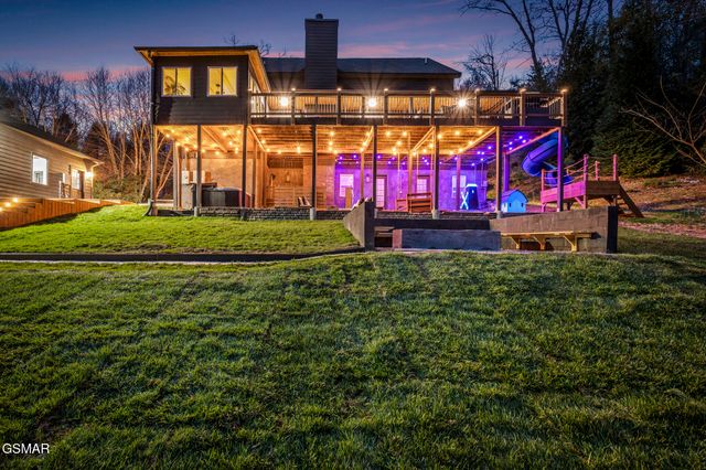 2210 Woodcock Trail, Sevierville, TN 37876