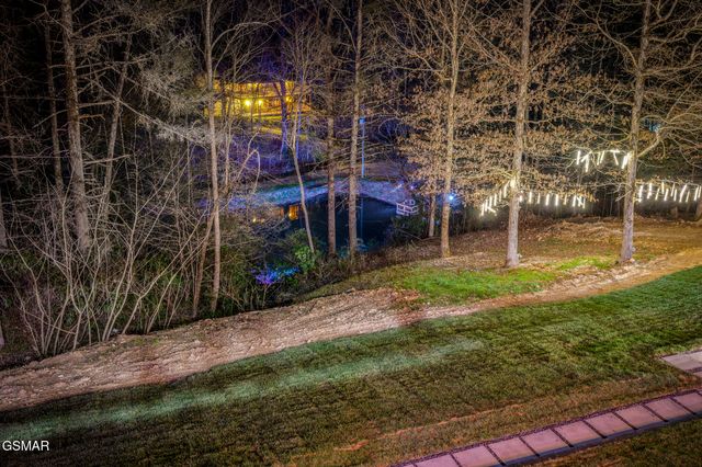 2210 Woodcock Trail, Sevierville, TN 37876