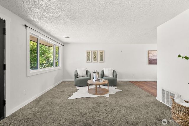 10224 Lila Lane SW, Lakewood, WA 98499