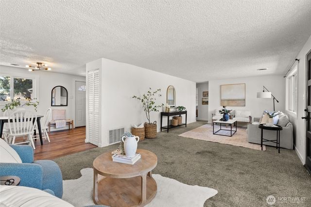 10224 Lila Lane SW, Lakewood, WA 98499