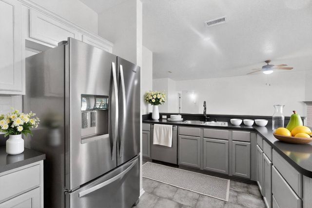 317 Vera Drive, Burleson, TX 76028