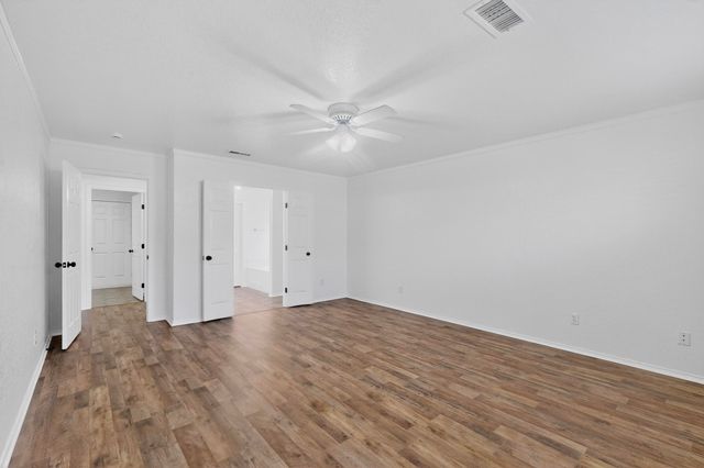 317 Vera Drive, Burleson, TX 76028